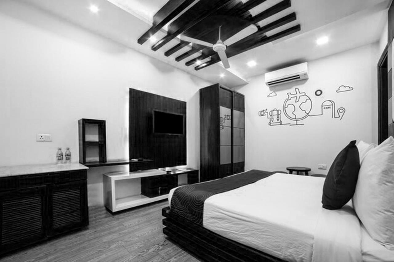 Collection O Motif South City 1 Near Appu Ghar Gurgaon Exterior foto